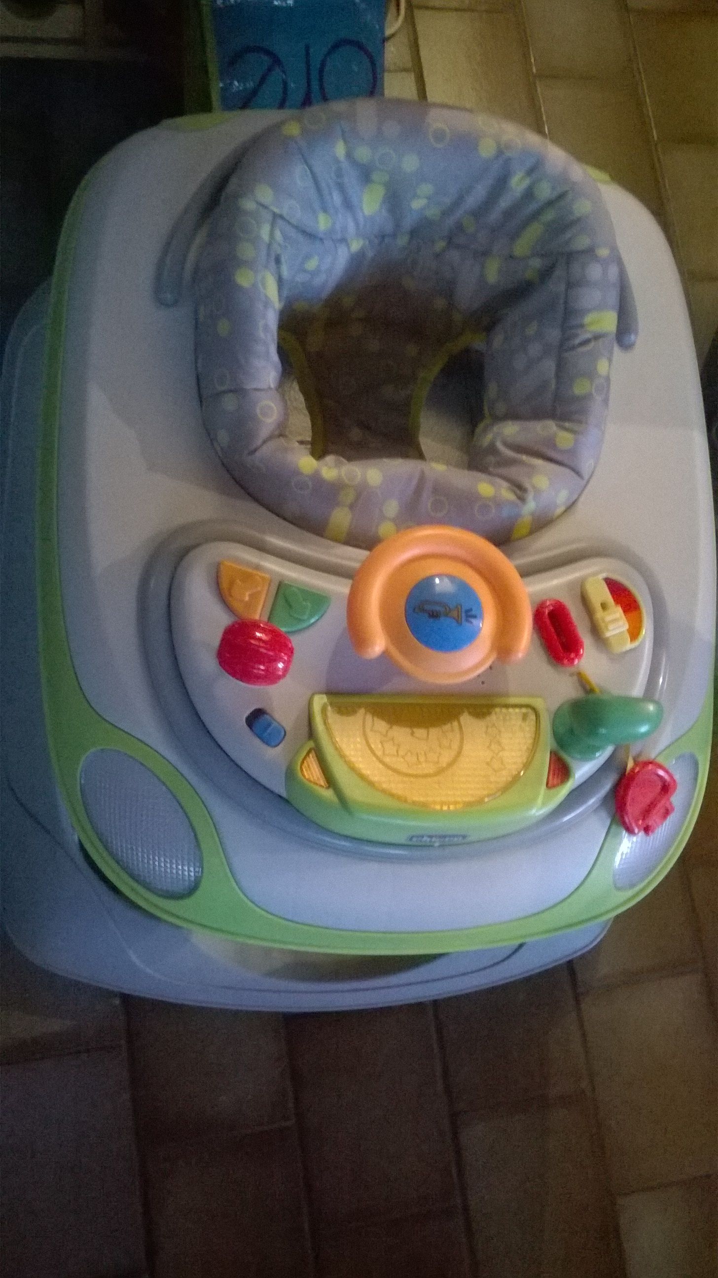 trotteur band chicco