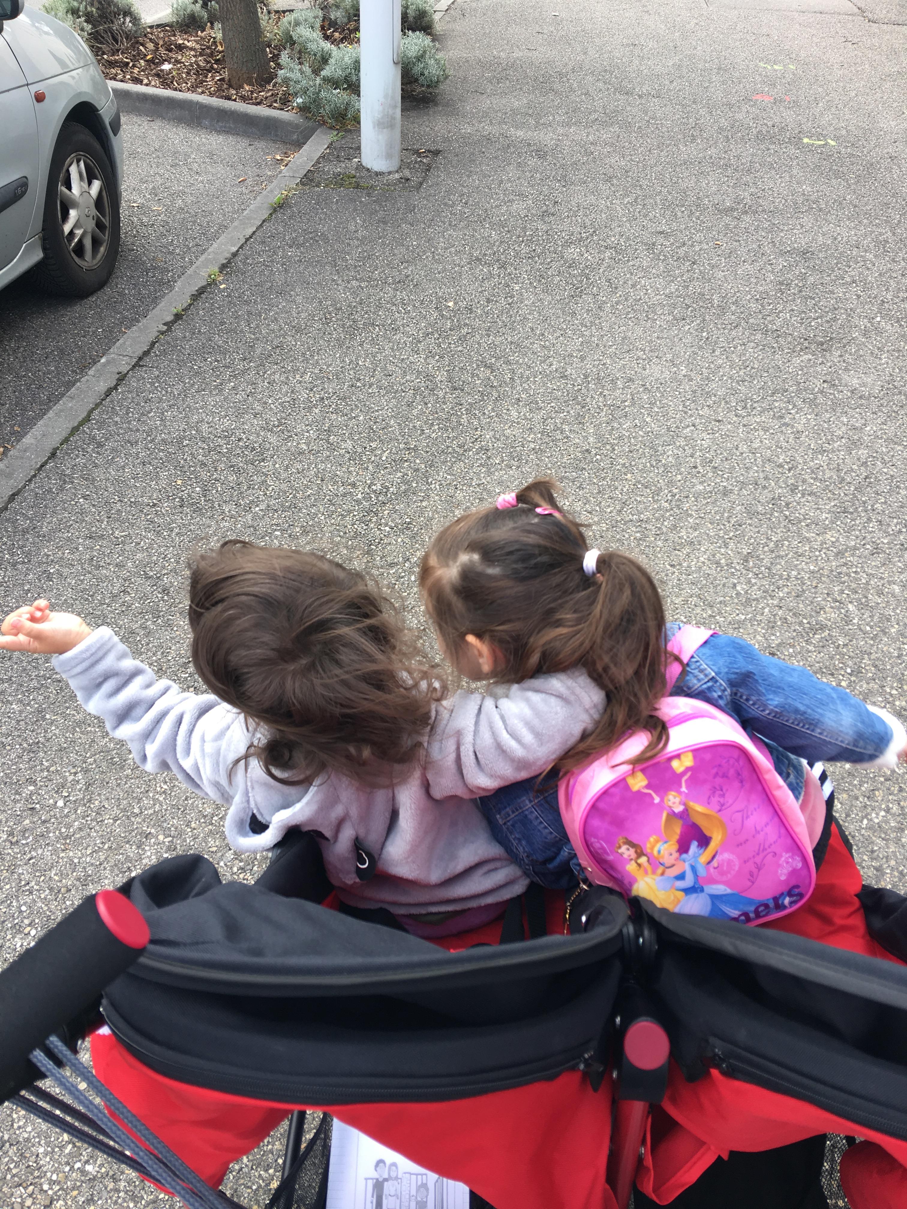 poussette chicco echo double