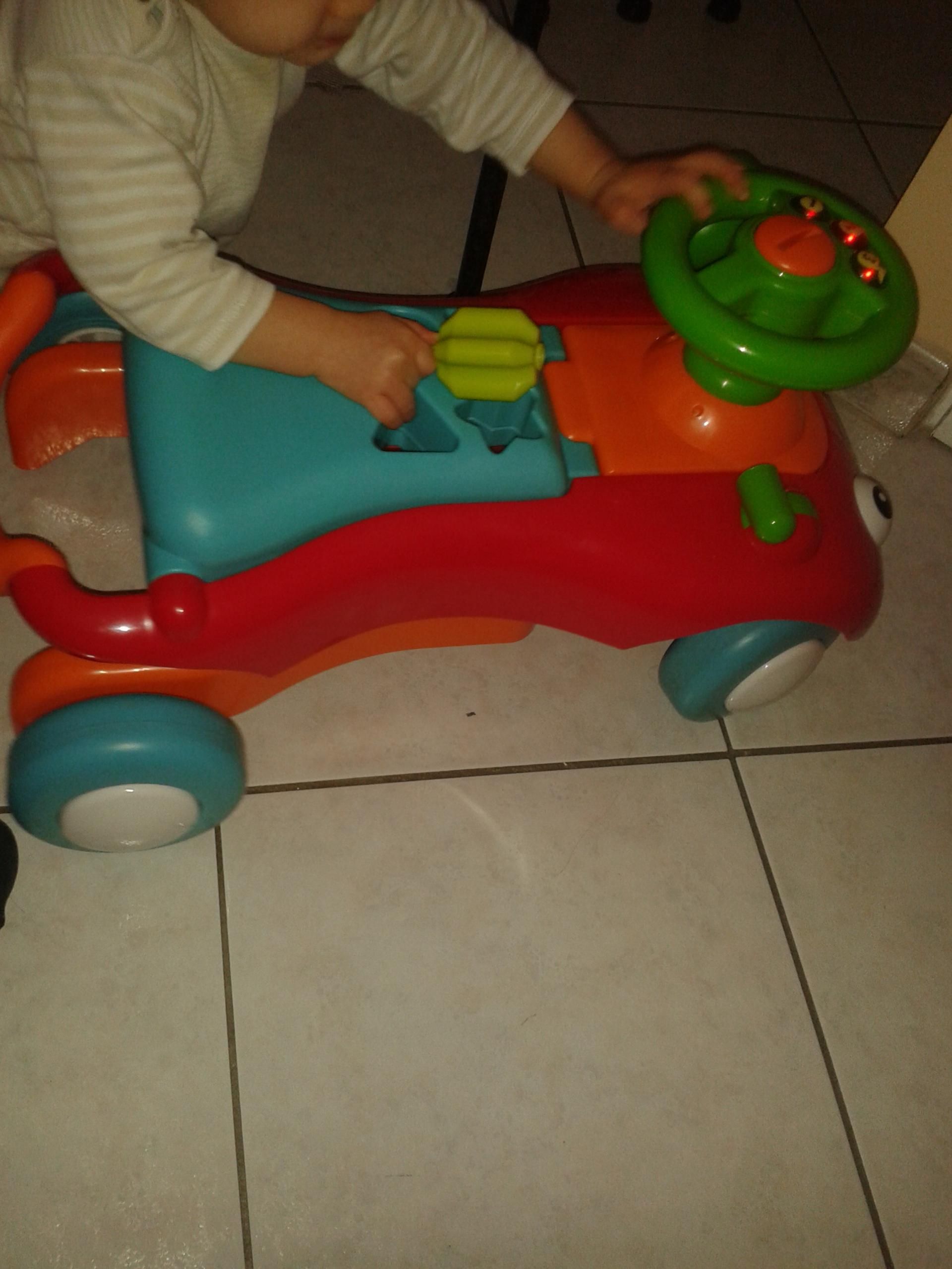 buggy pousseur porteur oxybul