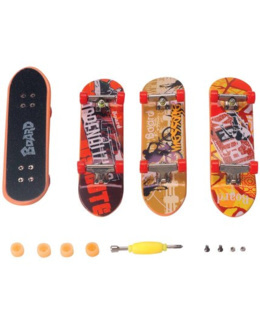 4 mini skateboards