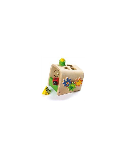 Cube d’activités en bois