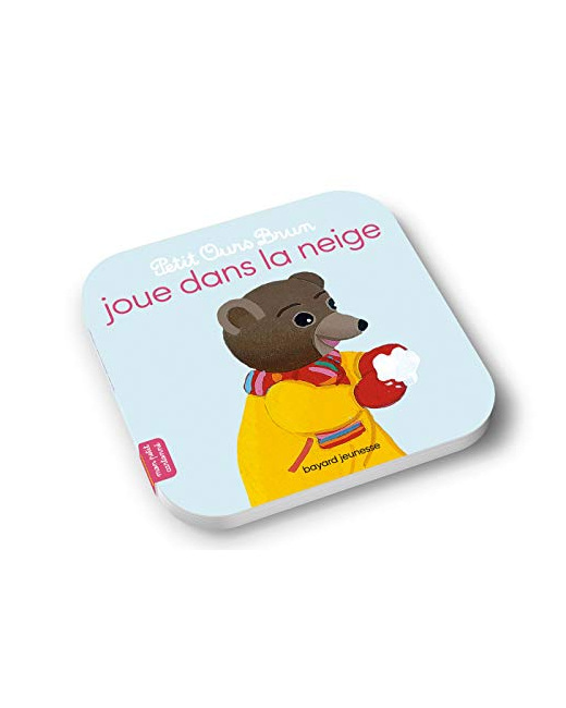 Petit Ours Brun joue dans la neige