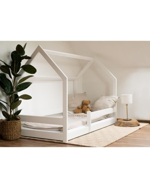 Lit cabane enfant avec barrière