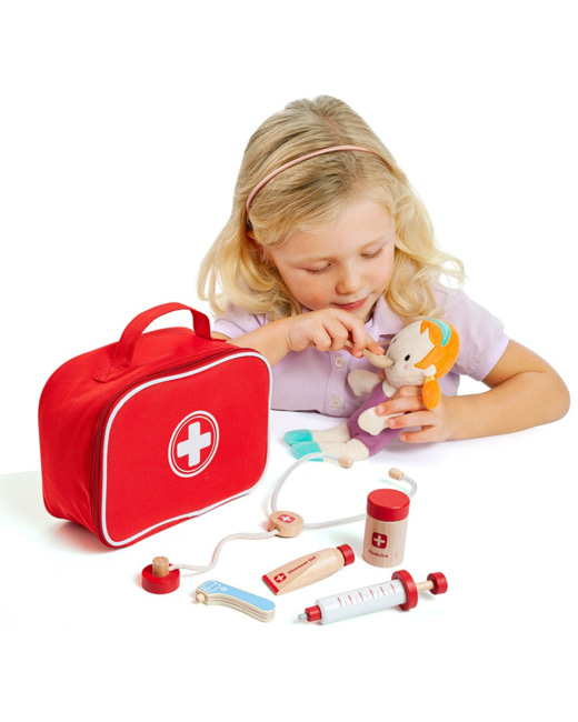 Mallette de docteur avec accessoires en bois Doctor Set 