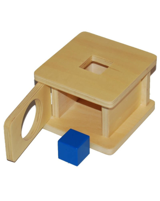 Boite à forme avec cube