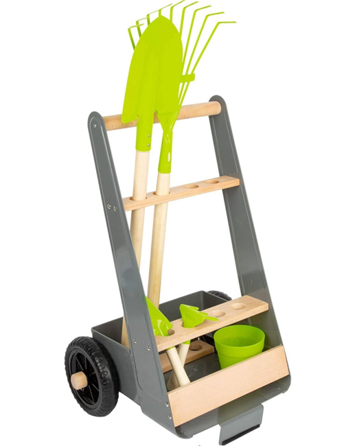 Chariot avec outils de jardin