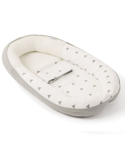 Snoozzz cale bebe reducteur cosy