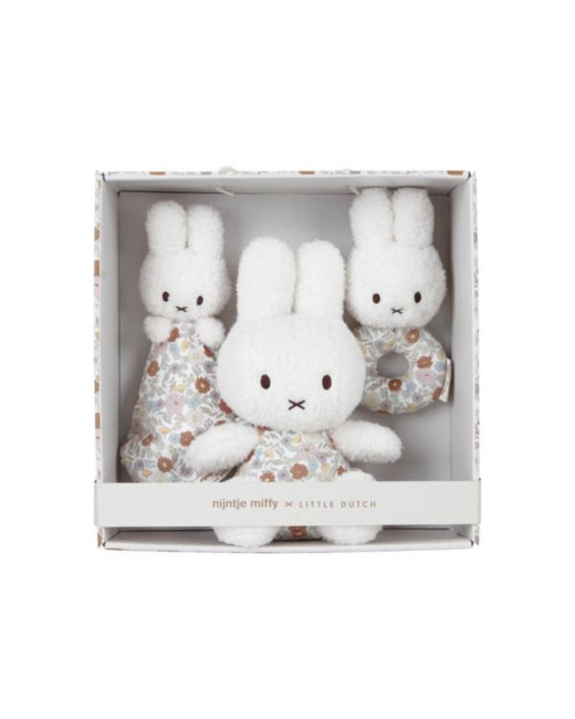 Coffret cadeau (peluche, doudou, hochet tissu)