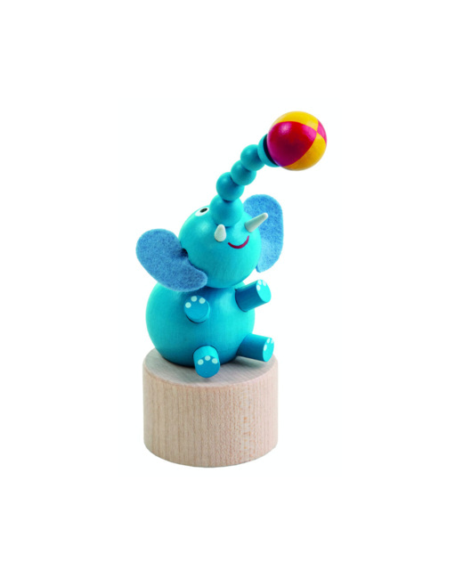 Éléphant avec balle
