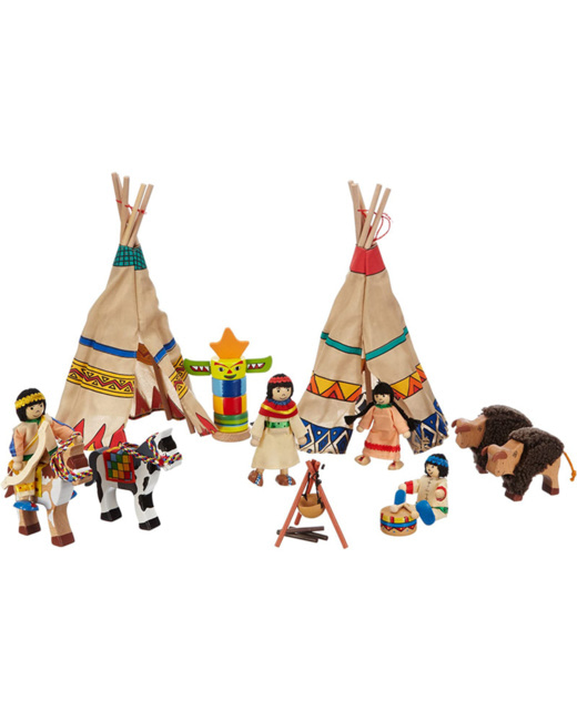 4 poupées articulées en bois