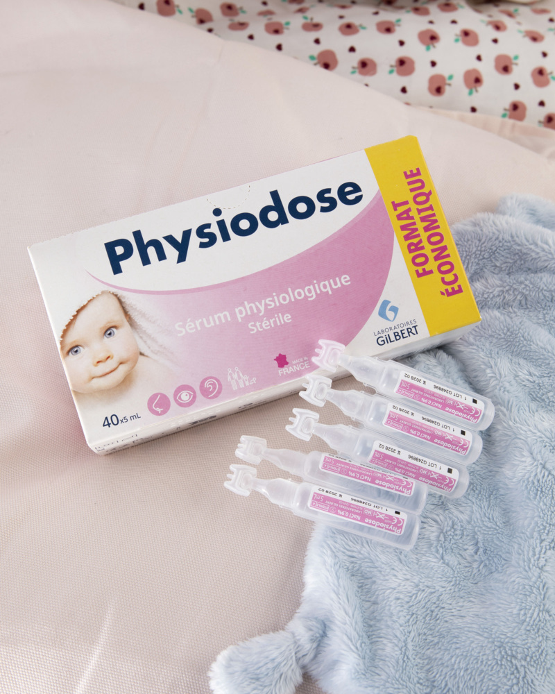 Pourquoi et comment le sérum physiologique Physiodose accompagne efficacement le lavage nasal de bébé ?