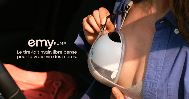 Tire-lait mains libres Emy Pump porté sous les vêtements, pour tirer son lait en situation de mobilité