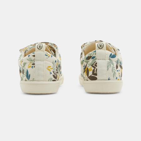 Tennis toile lacets et scratch blanches fille OKAIDI Comparateur