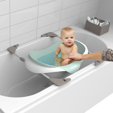 baignoire bébé avec barres de support