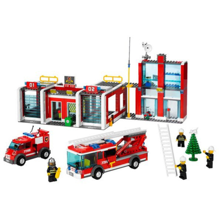 Avis La caserne des pompiers LEGO 1