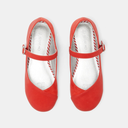 Avis Ballerines couleur rouges fille OKAIDI 2