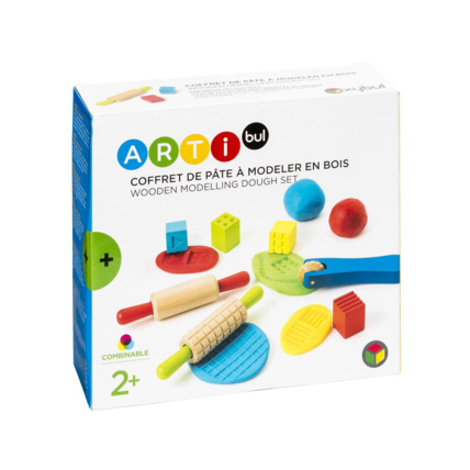 Avis Coffret de pâte à modeler accessoires en bois Oxybul 1