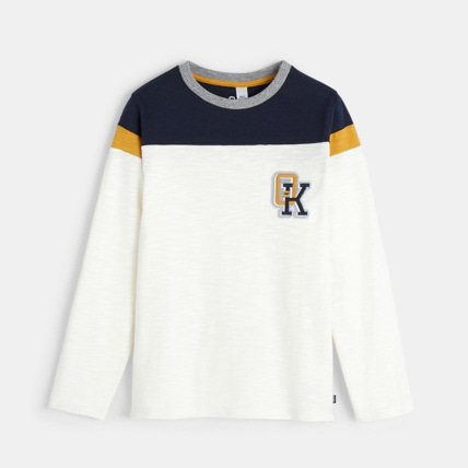 Avis T-shirt avec écusson blanc garçon OKAIDI 1