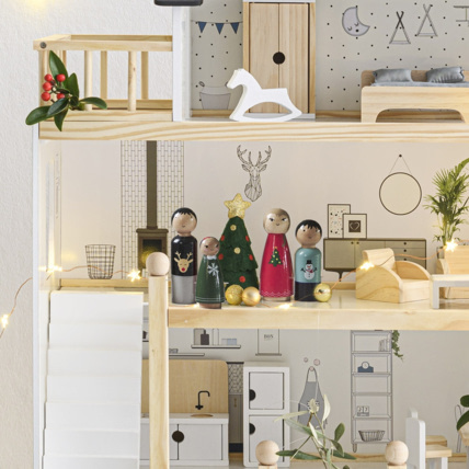 Avis 4 poupées en bois Famille de Noël Petite Amélie 3
