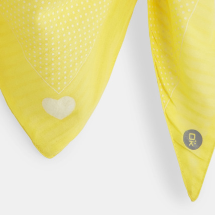 Avis Chèche triangle imprimé jaune fille OKAIDI 2