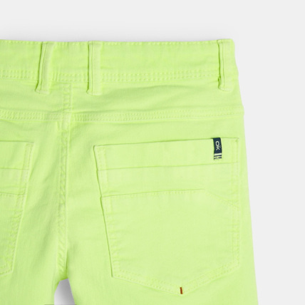 Avis Bermuda slim en toile hyperstretch fluo jaune garçon OKAIDI 3