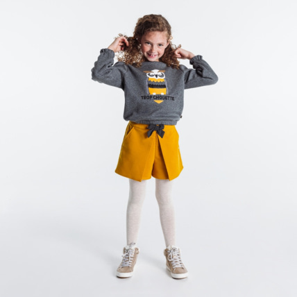 Avis Sweat-shirt "trop chouette" gris fille OKAIDI 1