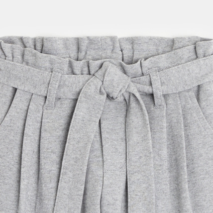 Avis Pantalon à taille haute ceinturée gris fille OKAIDI 3