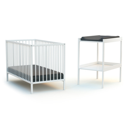 Avis Chambre bébé lit et table à langer en bois Webaby 1