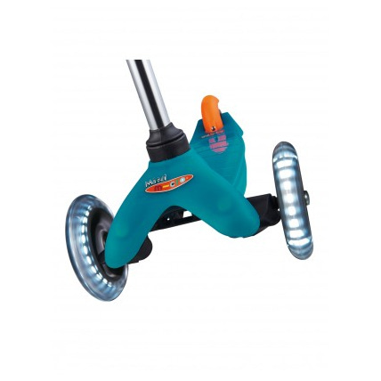 Avis Roues lumineuses avant trottinette Mini et Maxi Micro Mobility 1