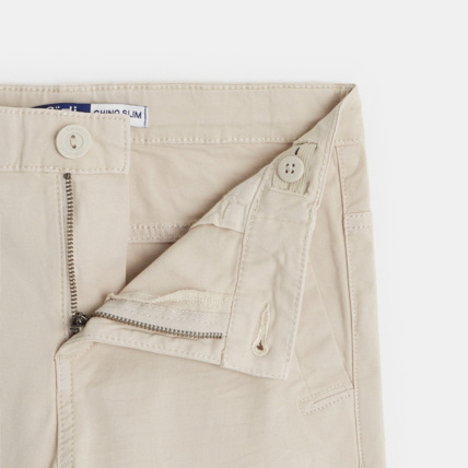 Avis Pantalon chino en twill de coton uni beige garçon OKAIDI 3