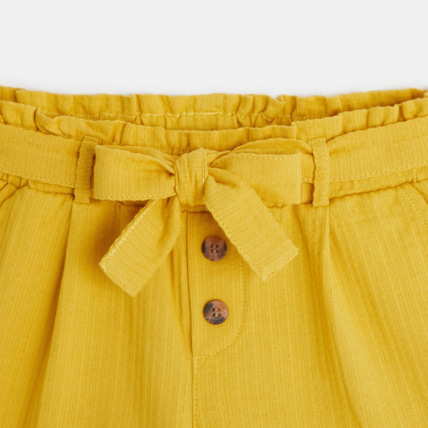 Avis Short léger uni à ceinture jaune fille OKAIDI 3