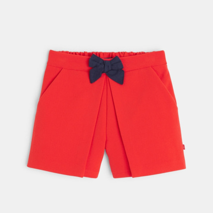 Avis Short chic avec nœud papillon rouge fille OKAIDI 1
