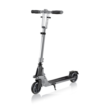 Avis Trottinette ONE K 125 compacte & pliable Globber 4