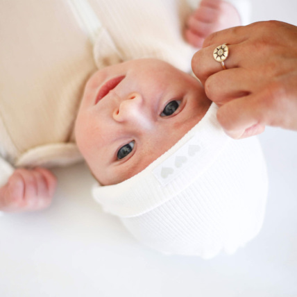 Avis Bonnet naissance tubulaire Trois Kilos Sept 2