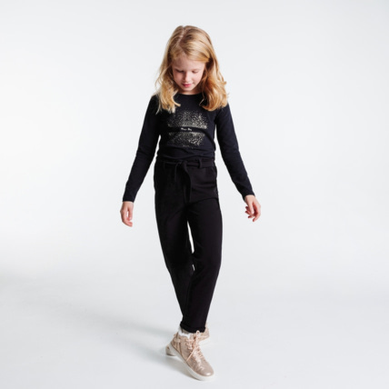 Avis T-shirt coton bio stretch à étoile dorée noir fille OKAIDI 1