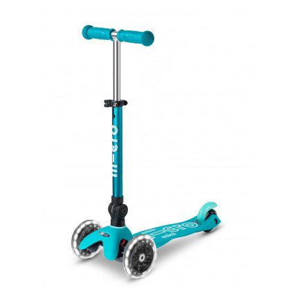 Avis Trottinette pliable Mini Deluxe LED Micro Mobility 6