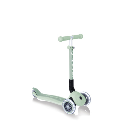 Avis Trottinette 3 roues JUNIOR FOLDABLE LIGHTS ECOLOGIC Globber 1