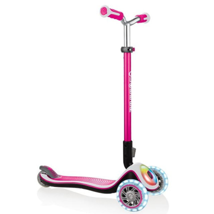 Avis Trottinette elite deluxe lights Globber 1