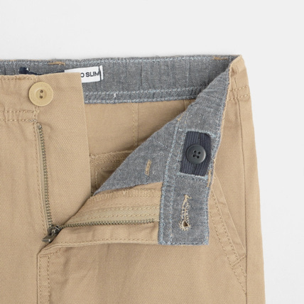 Avis Pantalon chino slim en toile beige garçon OKAIDI 2