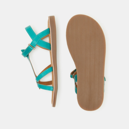 Avis Sandales multibrides en cuir verni vertes fille OKAIDI 4