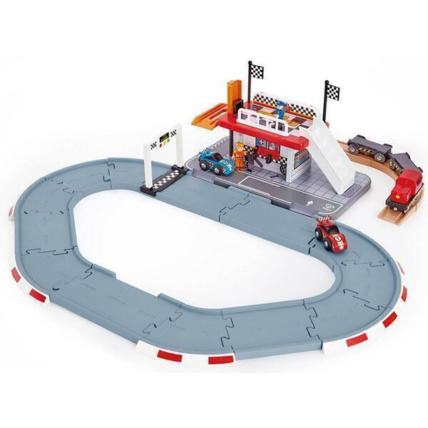Avis Circuit de course de voitures en bois HAPE 1