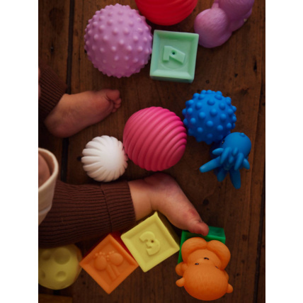 Avis Coffret 20 pièces sensorielles INFANTINO BKIDS 3