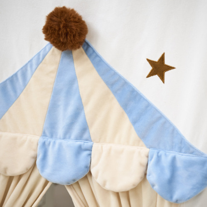 Avis Théâtre De Marionnettes Pour Porte «légende» Petite Amélie 8