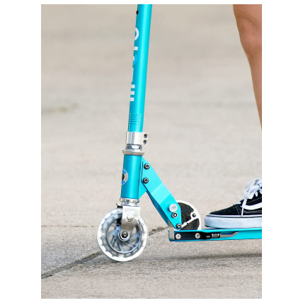 Avis Roue lumineuse avant trottinette Micro Mobility 6