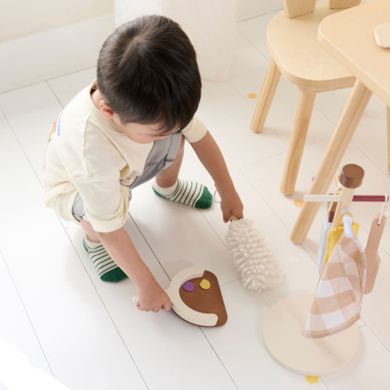 Avis Kit Ménage Enfant Bois Noyer Petite Amélie 7