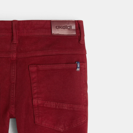 Avis Pantalon skinny en toile bi-stretch rouge garçon OKAIDI 4