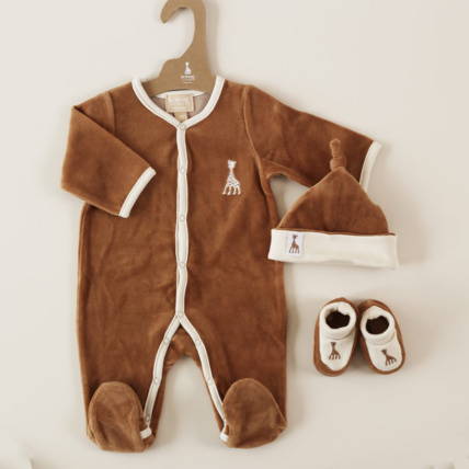 Avis Coffret Naissance Sophie la Girafe Trois Kilos Sept 2