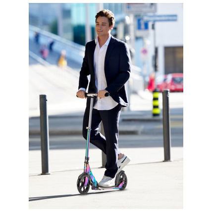Avis Trottinette Classic Néochrome Micro Mobility 6