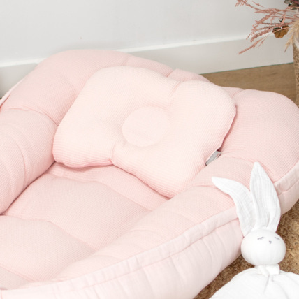Avis Coussin cale-tête ergonomique en coton Nid d'abeille Sevira Kids 7