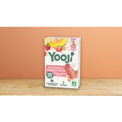 Avis Bâtonnet manger main : Fraise, banane Yooji 1